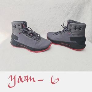 [Y-6] Under Armour UA BGS Drive 4